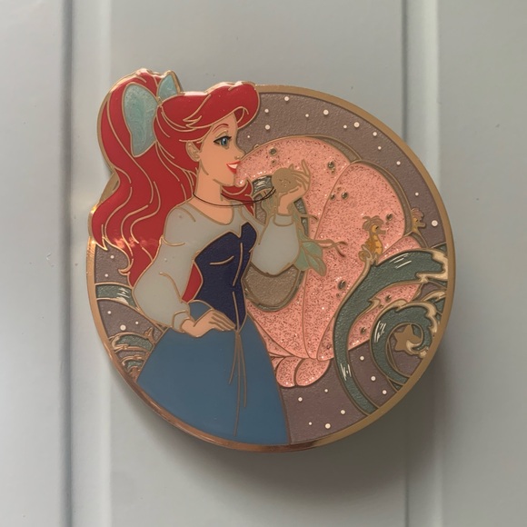 Disney Little Mermaid Pin - (READ DESCRIPTION) - Picture 1 of 3